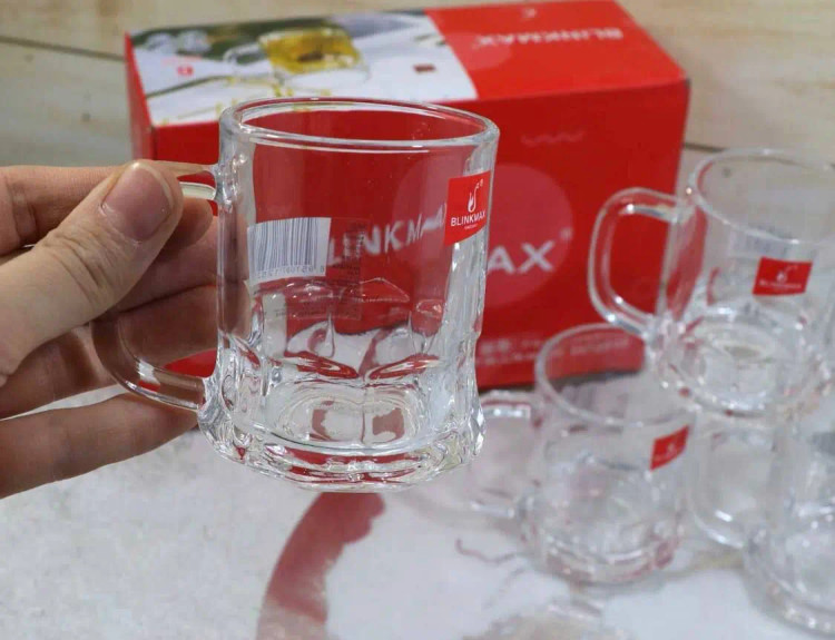 نمای نزدیک از شفافیت بلور طرح عینکی فنجان بلینک مکس کد 119